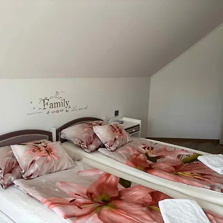 In - Balaton 18047 Апартаменты Балатонберень