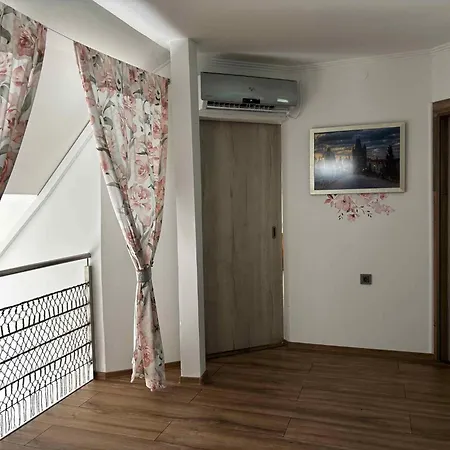Apartment In - Balaton 18047