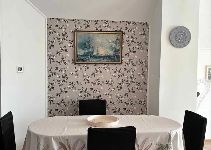 In - Balaton 18047 דירה Balatonberény