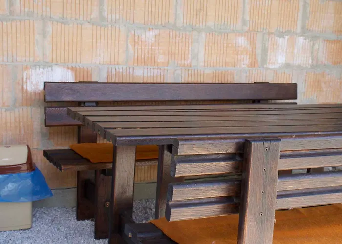 In - Balaton 18047 *